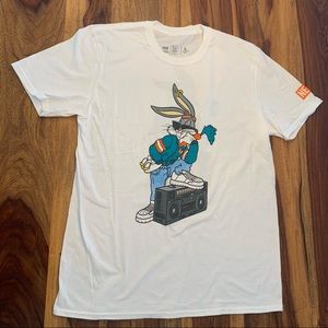 MEN’S LOONEY TUNES T-SHIRT SIZE L